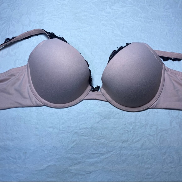 Soma Embraceable Push Up Lace Trim Pastel Pink with Black 34B Great Used Cond. - Picture 3 of 10